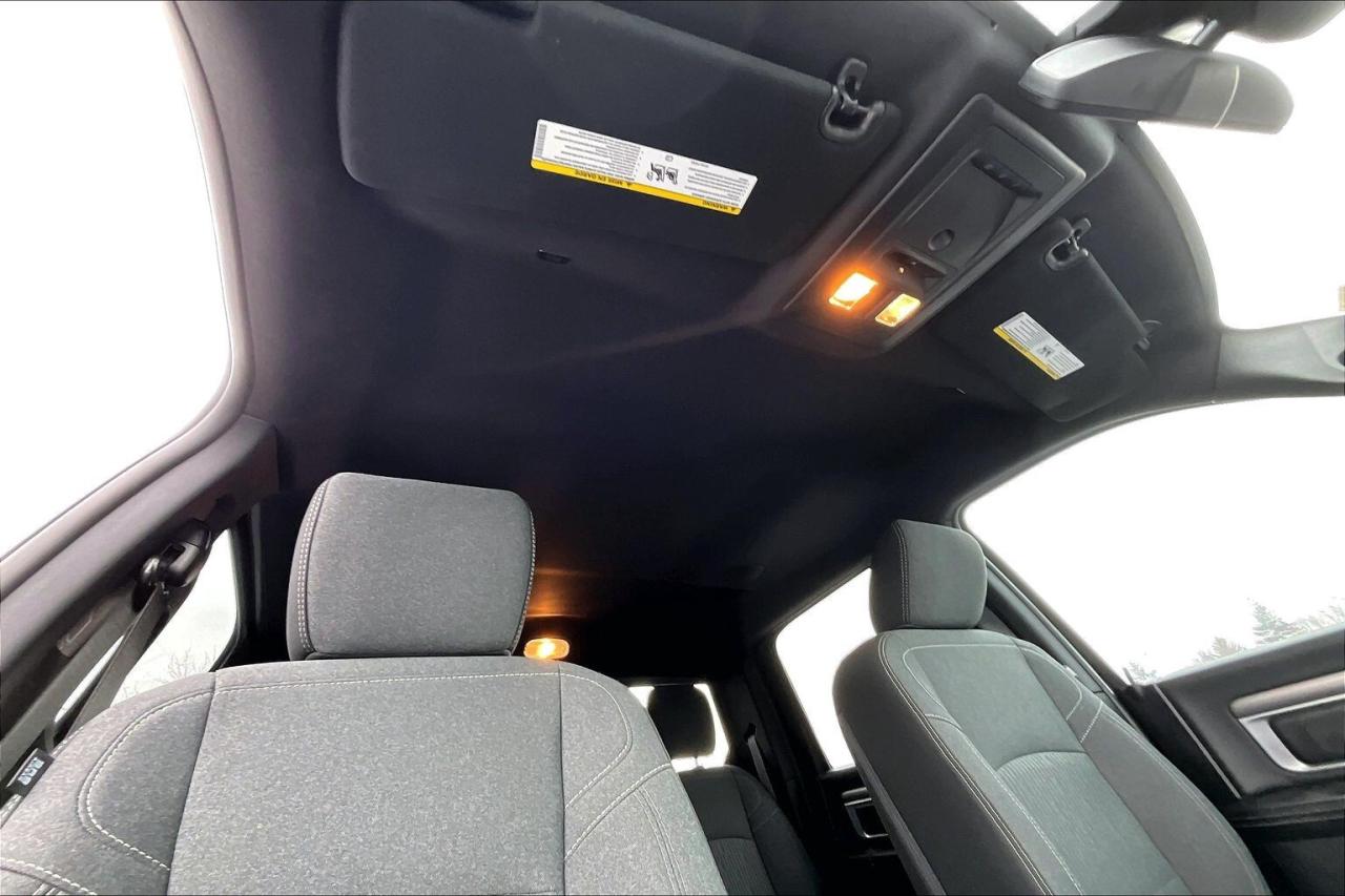 2022 RAM 1500 Classic Warlock Crew V8 |Heated Seats |Alpine |Liner |4X4 Photo