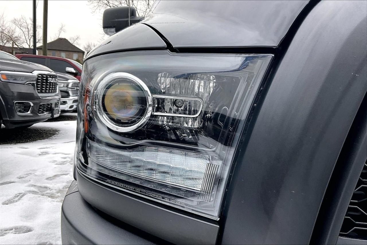 2022 RAM 1500 Classic Warlock Crew V8 |Heated Seats |Alpine |Liner |4X4 Photo