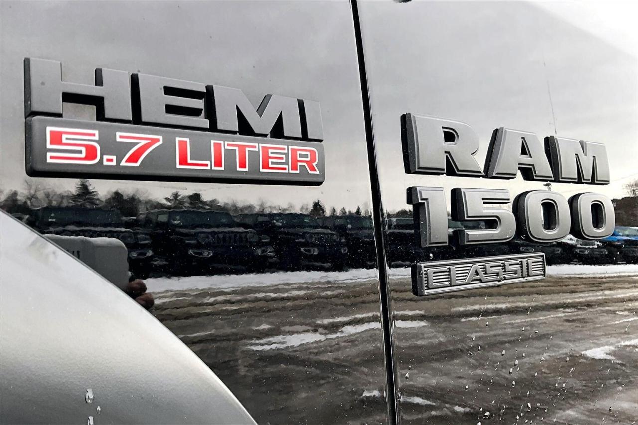 2022 RAM 1500 Classic Warlock Crew V8 |Heated Seats |Alpine |Liner |4X4 Photo