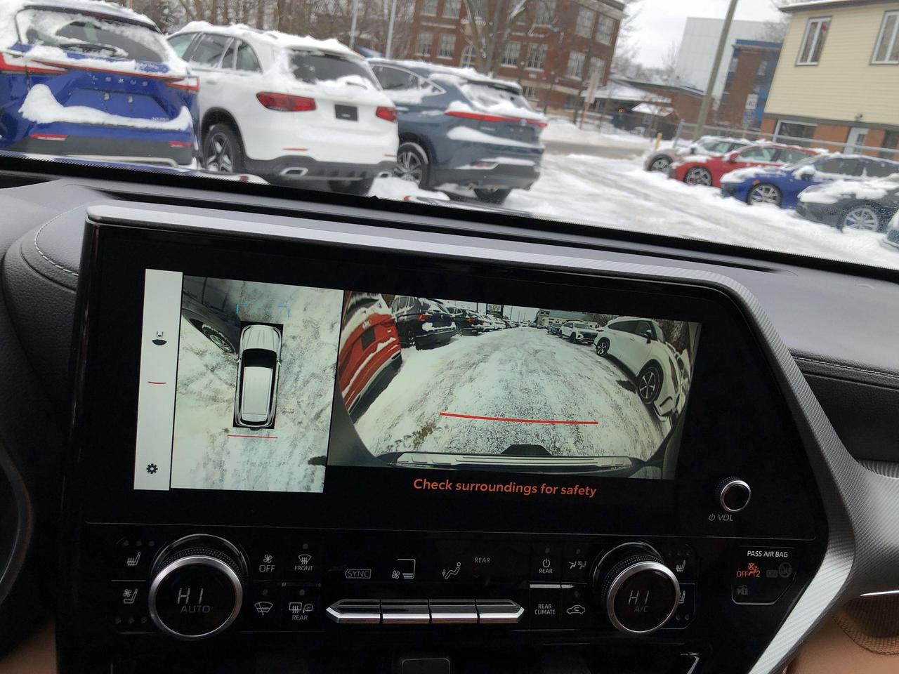 2023 Toyota Highlander Limited PLATINUM EDITION, NEW MICHELIN TIRES, LEAT Photo