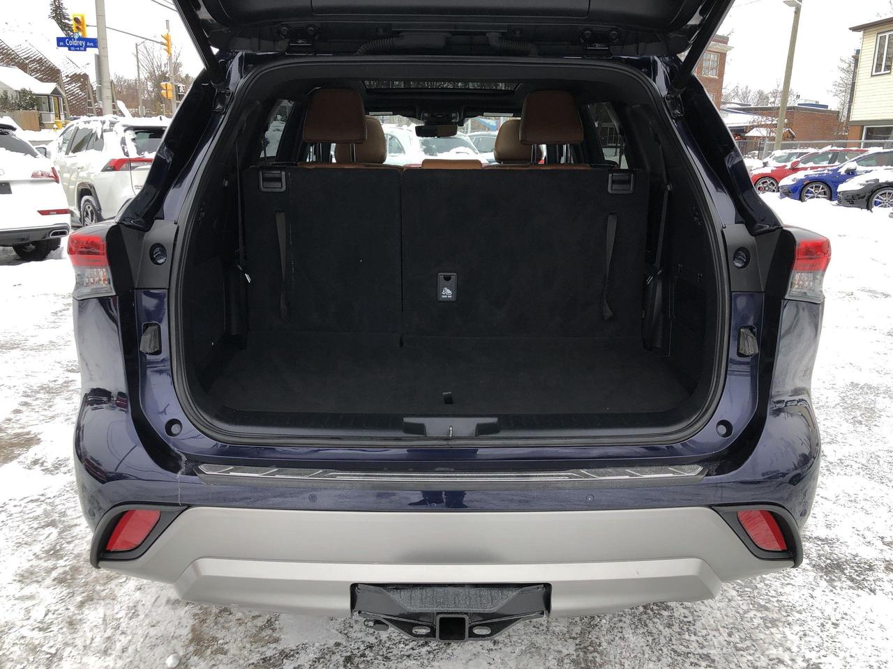 2023 Toyota Highlander Limited PLATINUM EDITION, NEW MICHELIN TIRES, LEAT Photo