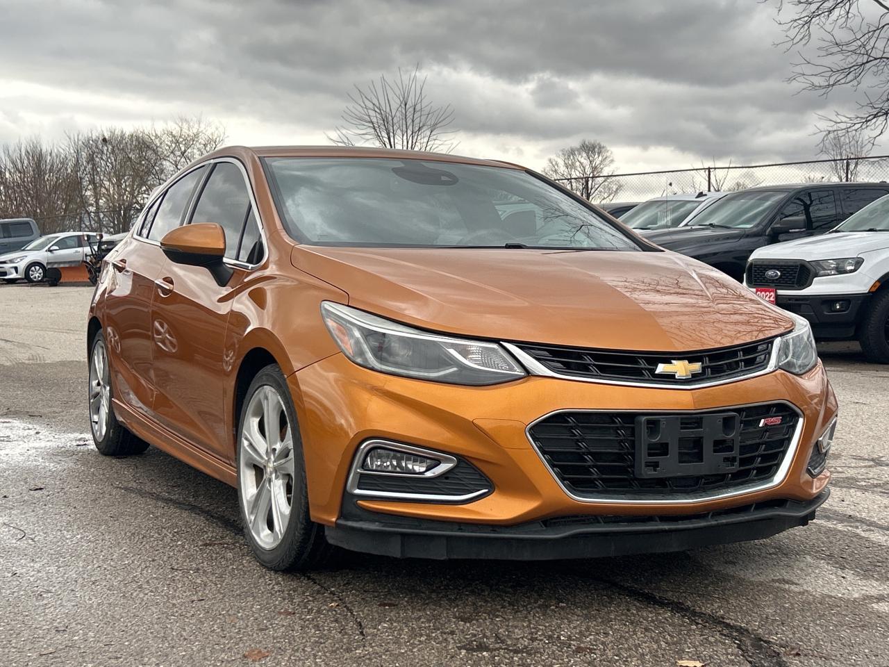 2017 Chevrolet Cruze LEATHER, SUNROOF, BACK UP CAMERA! - Photo #4