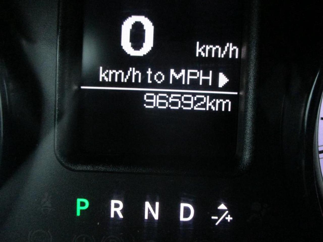 2020 RAM 1500 Classic Express Crew Cab 4x4 - Photo #17