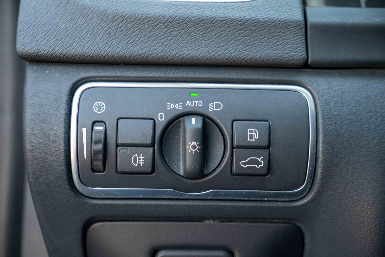 2016 Volvo S60 T5 PREMIER SPECIAL EDITION Photo