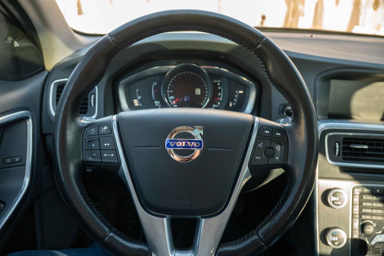 2016 Volvo S60 T5 PREMIER SPECIAL EDITION Photo