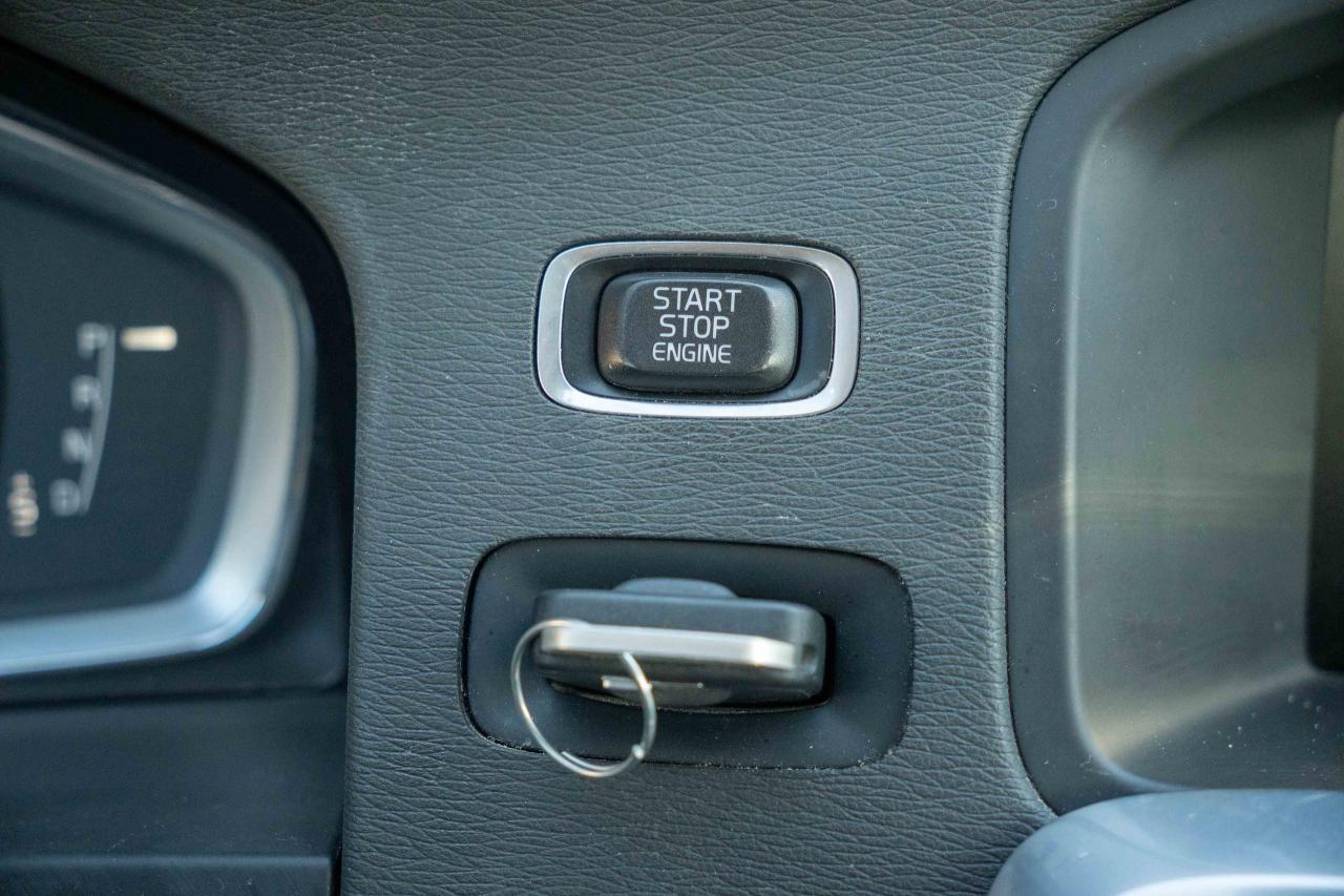 2016 Volvo S60 T5 PREMIER SPECIAL EDITION Photo