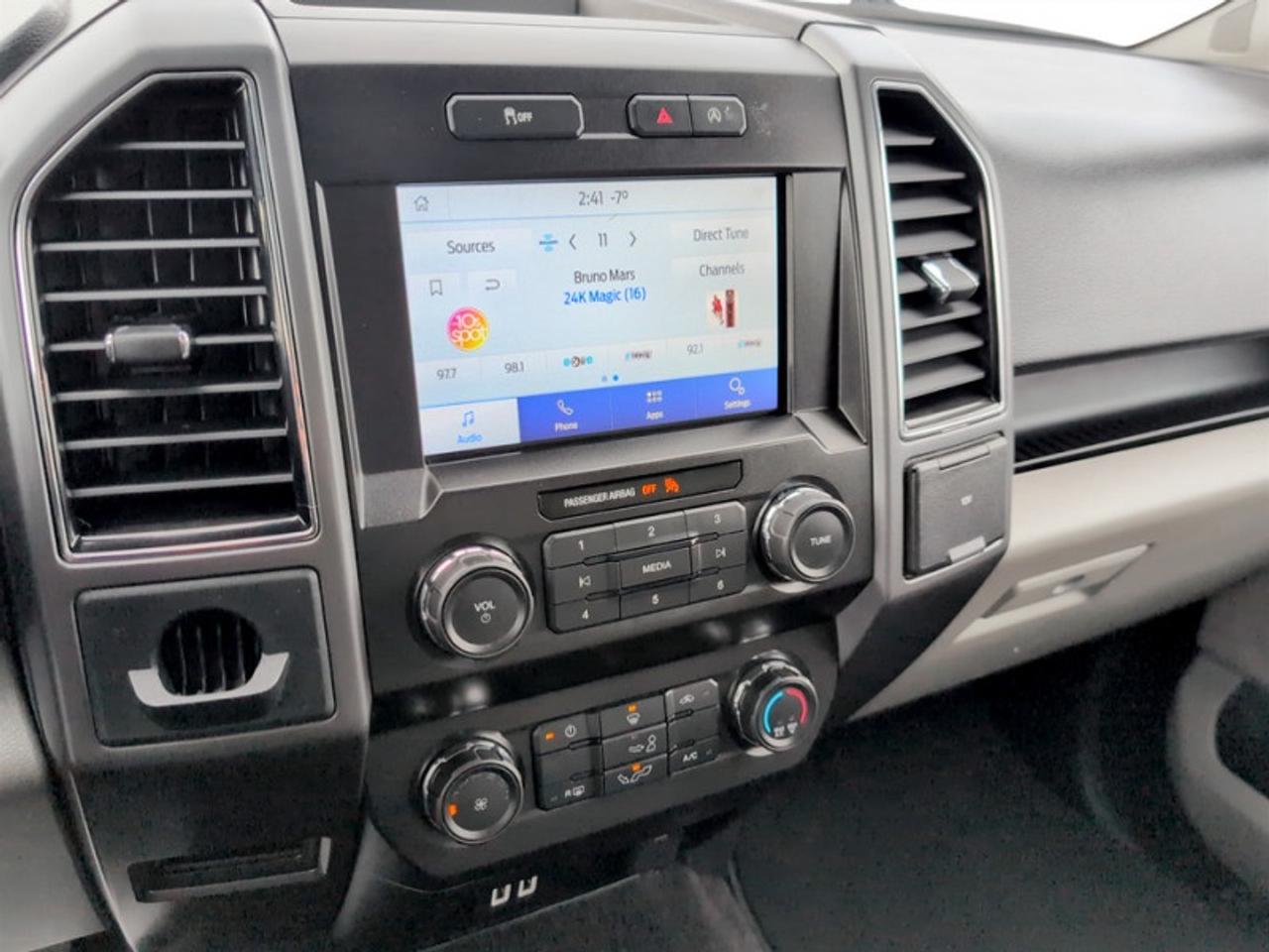 2020 Ford F-150 XLT Photo