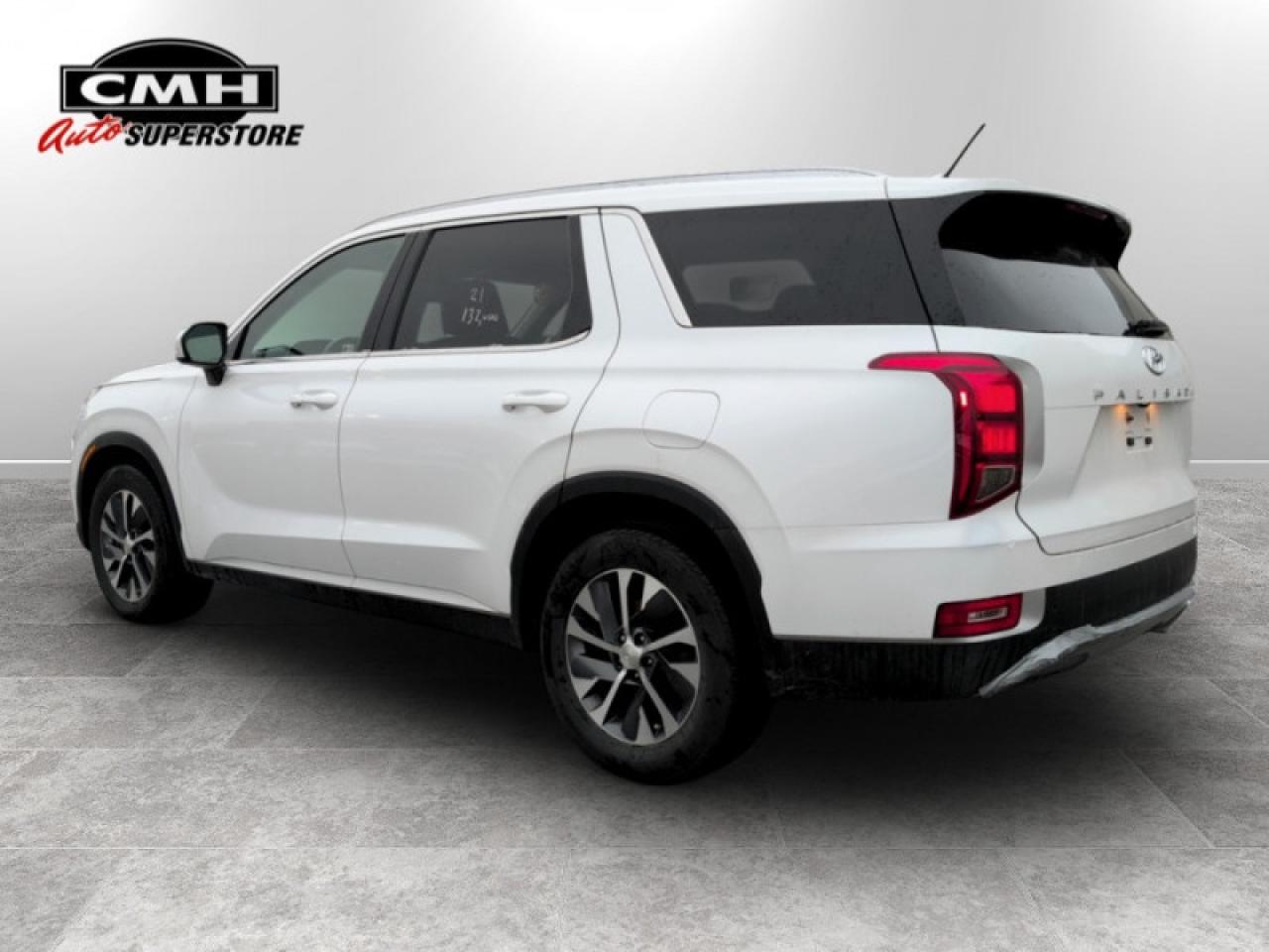 2021 Hyundai PALISADE Essential 8-Passenger Photo3