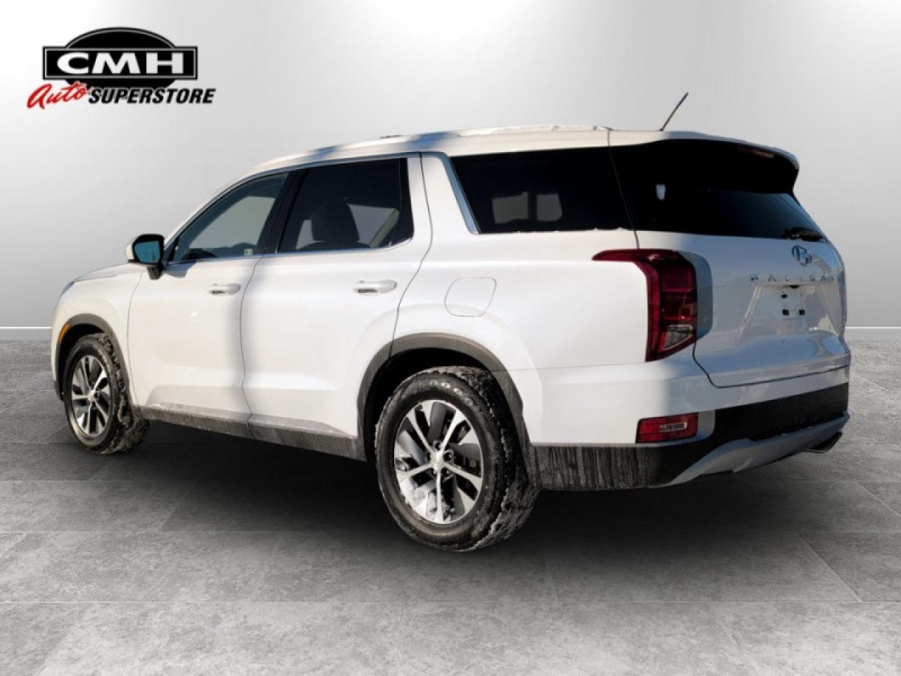 2021 Hyundai PALISADE Essential 8-Passenger  **ONE OWNER** Photo2