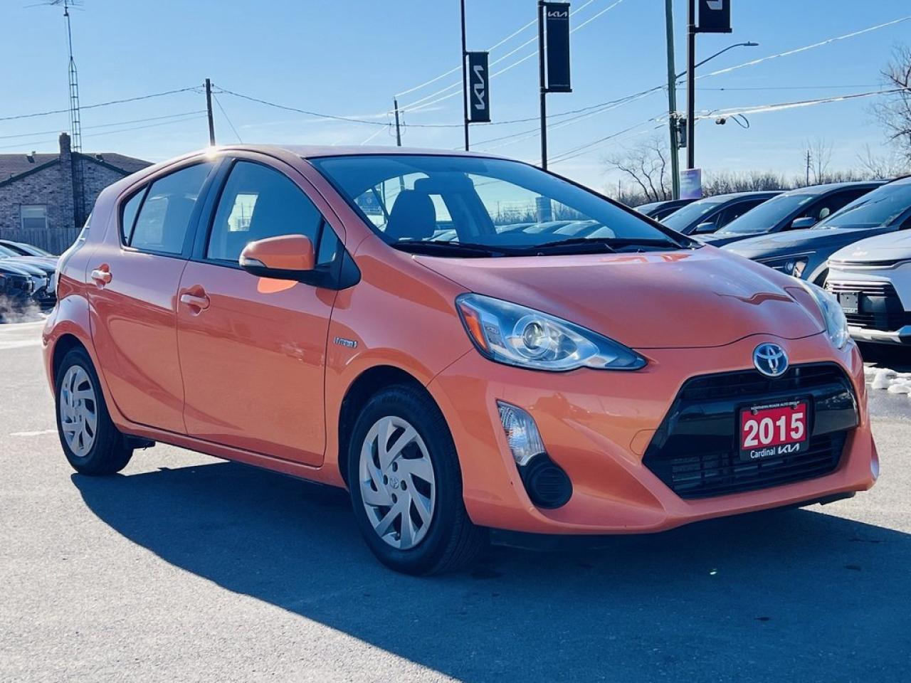 2015 Toyota Prius c Technology Photo