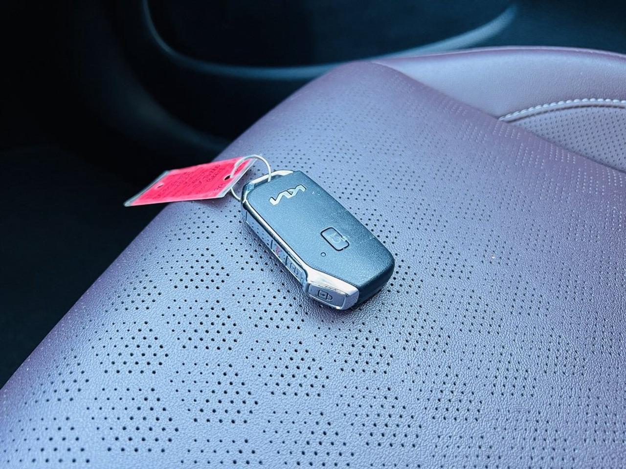 2023 Kia Seltos SX Turbo Photo