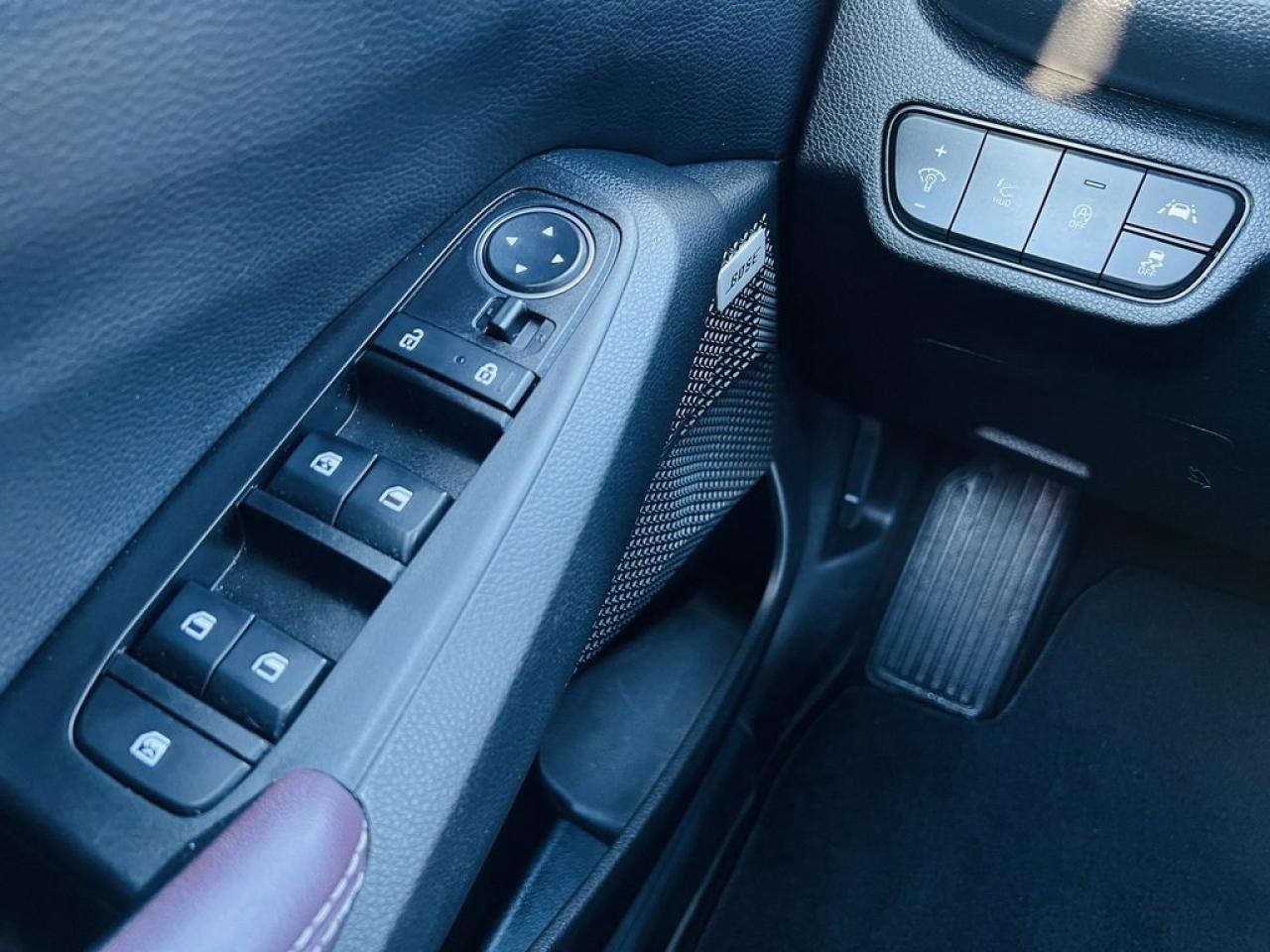 2023 Kia Seltos SX Turbo Photo