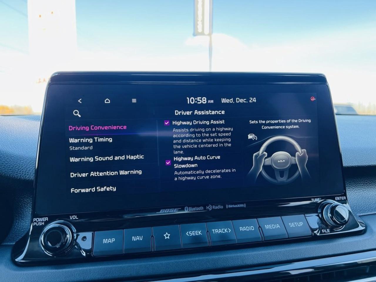 2023 Kia Seltos SX Turbo Photo