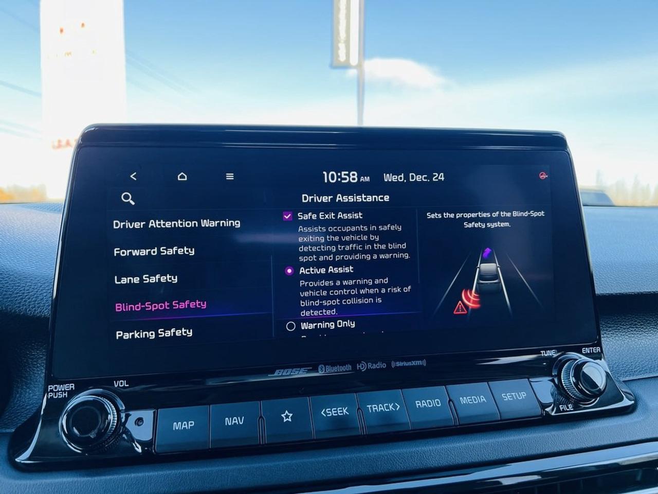 2023 Kia Seltos SX Turbo Photo