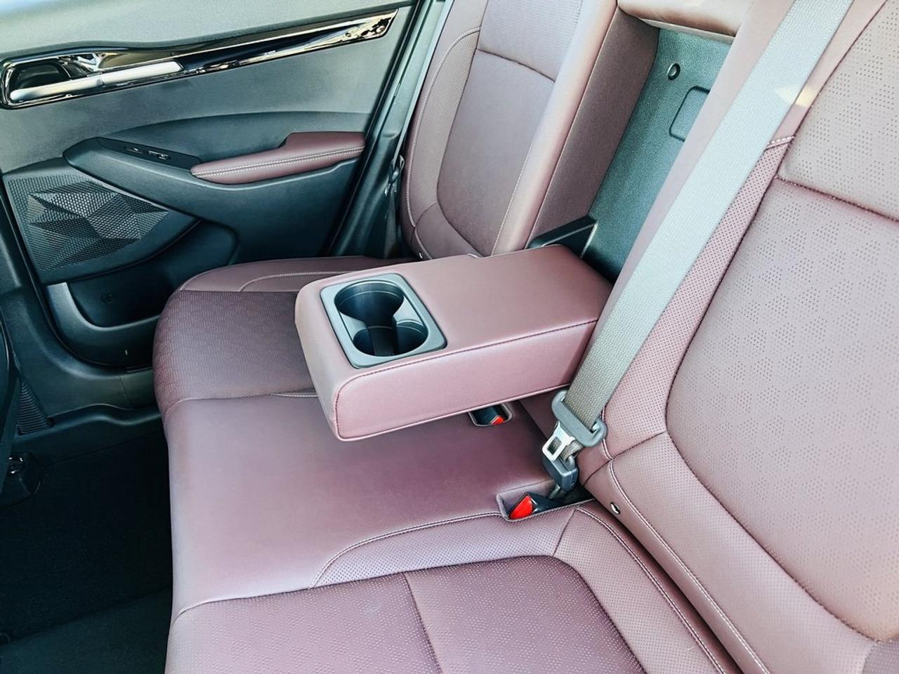 2023 Kia Seltos SX Turbo Photo