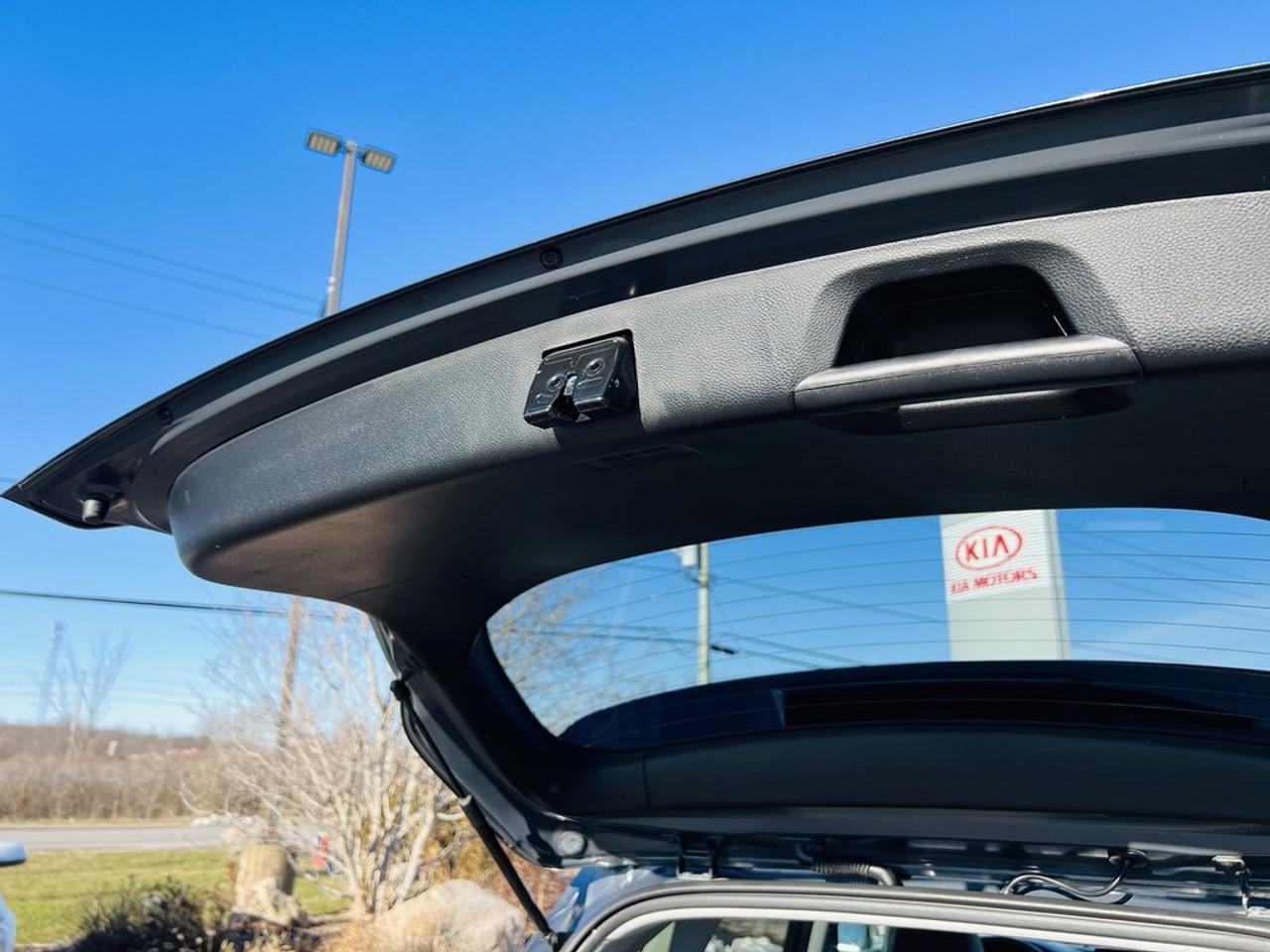 2023 Kia Seltos SX Turbo Photo