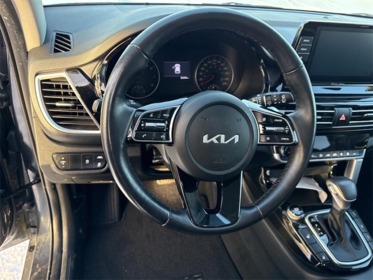 2023 Kia Seltos EX  Sunroof - $192 B/W - Low Mileage Photo