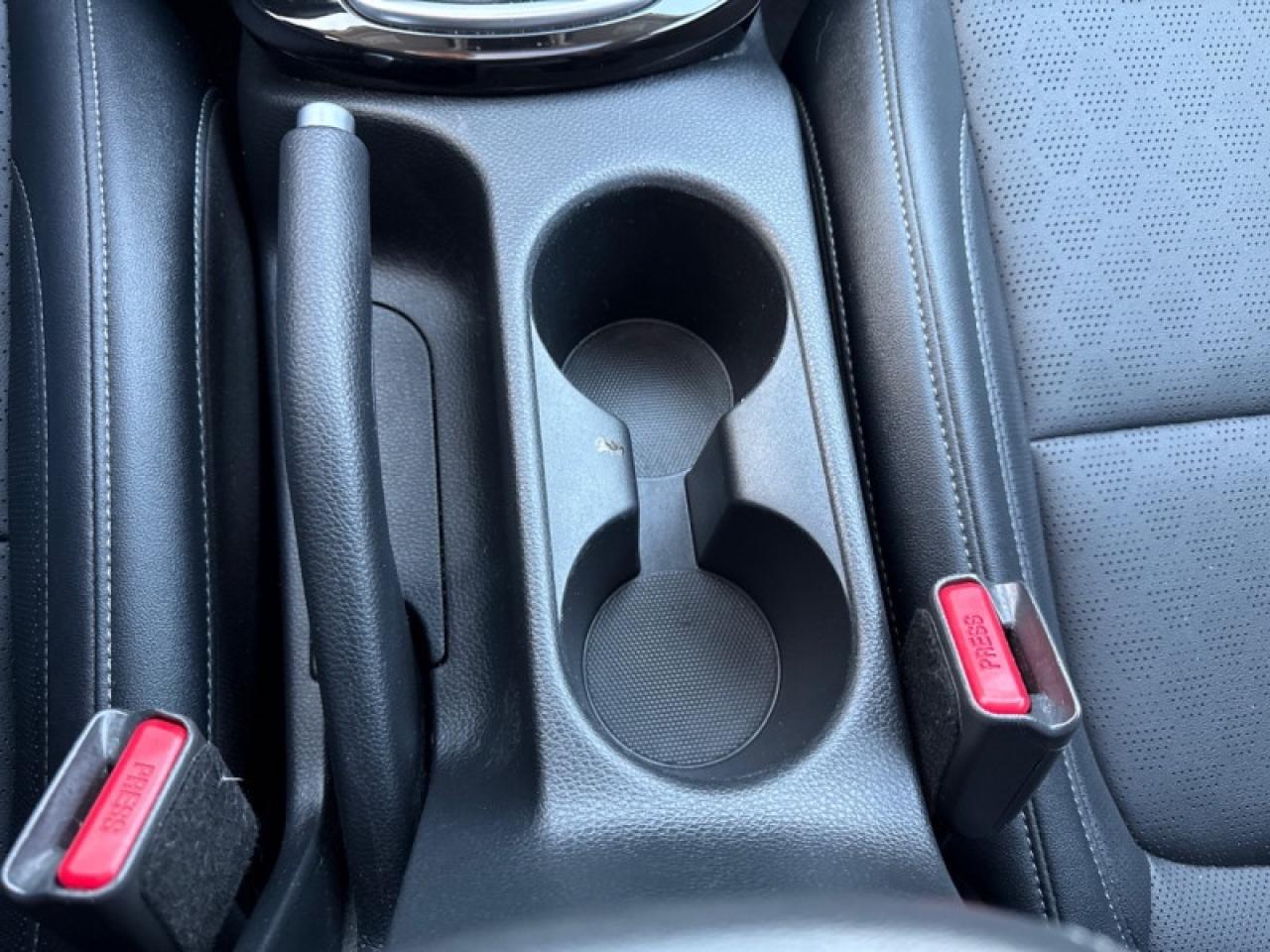 2023 Kia Seltos EX  Sunroof - $192 B/W - Low Mileage Photo