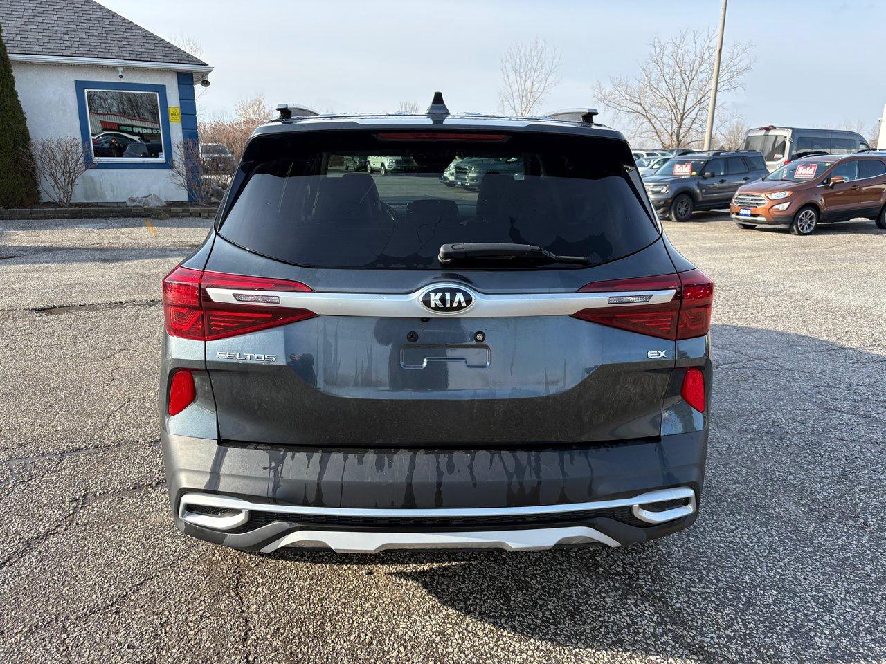2021 Kia Seltos S EX Photo
