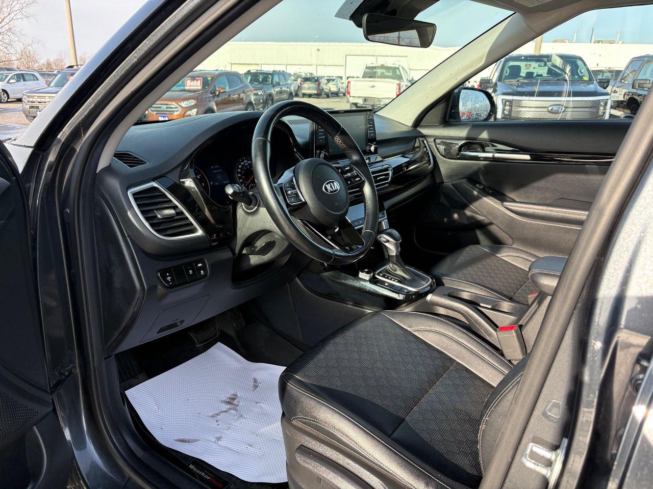 2021 Kia Seltos S EX Photo