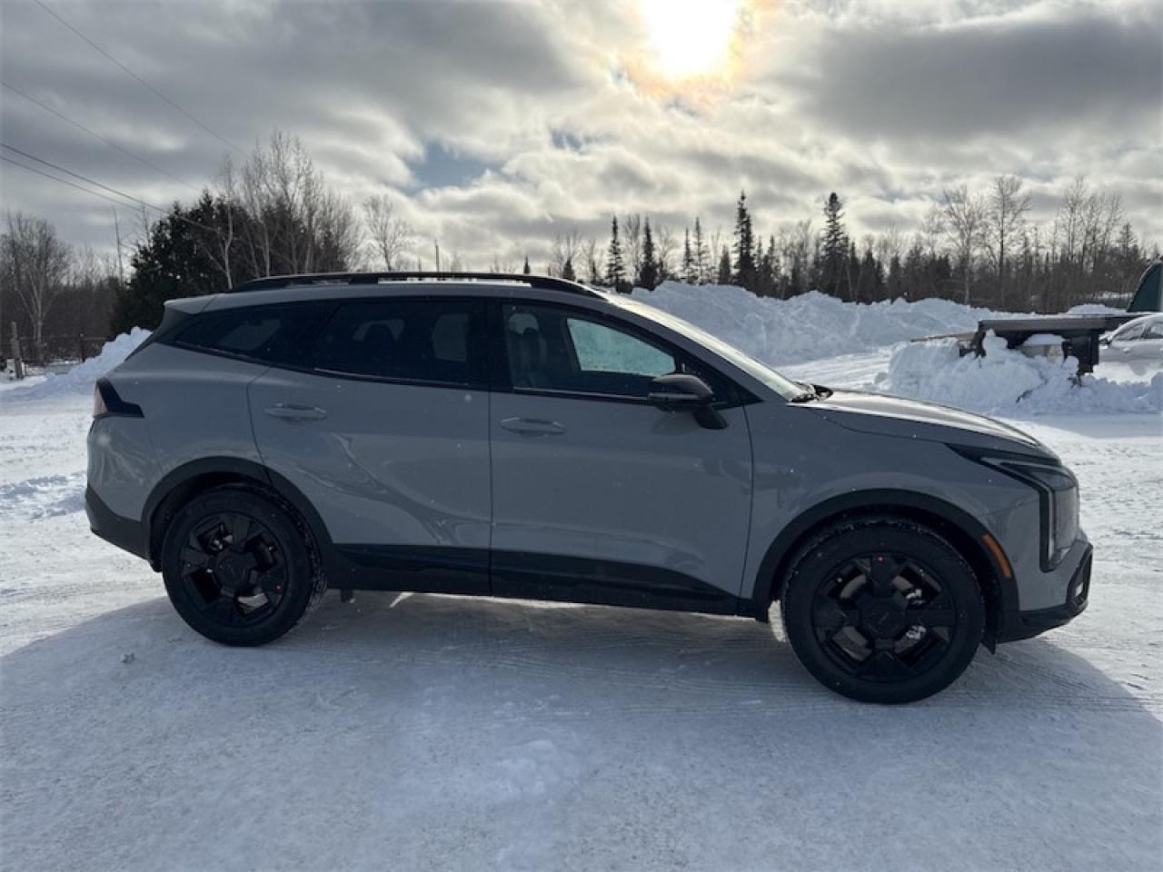 2026 Kia Sportage X-LINE LIMITED  Panoramic Sunroof Photo