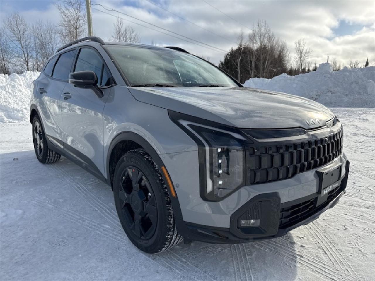 2026 Kia Sportage X-LINE LIMITED  Panoramic Sunroof Photo2