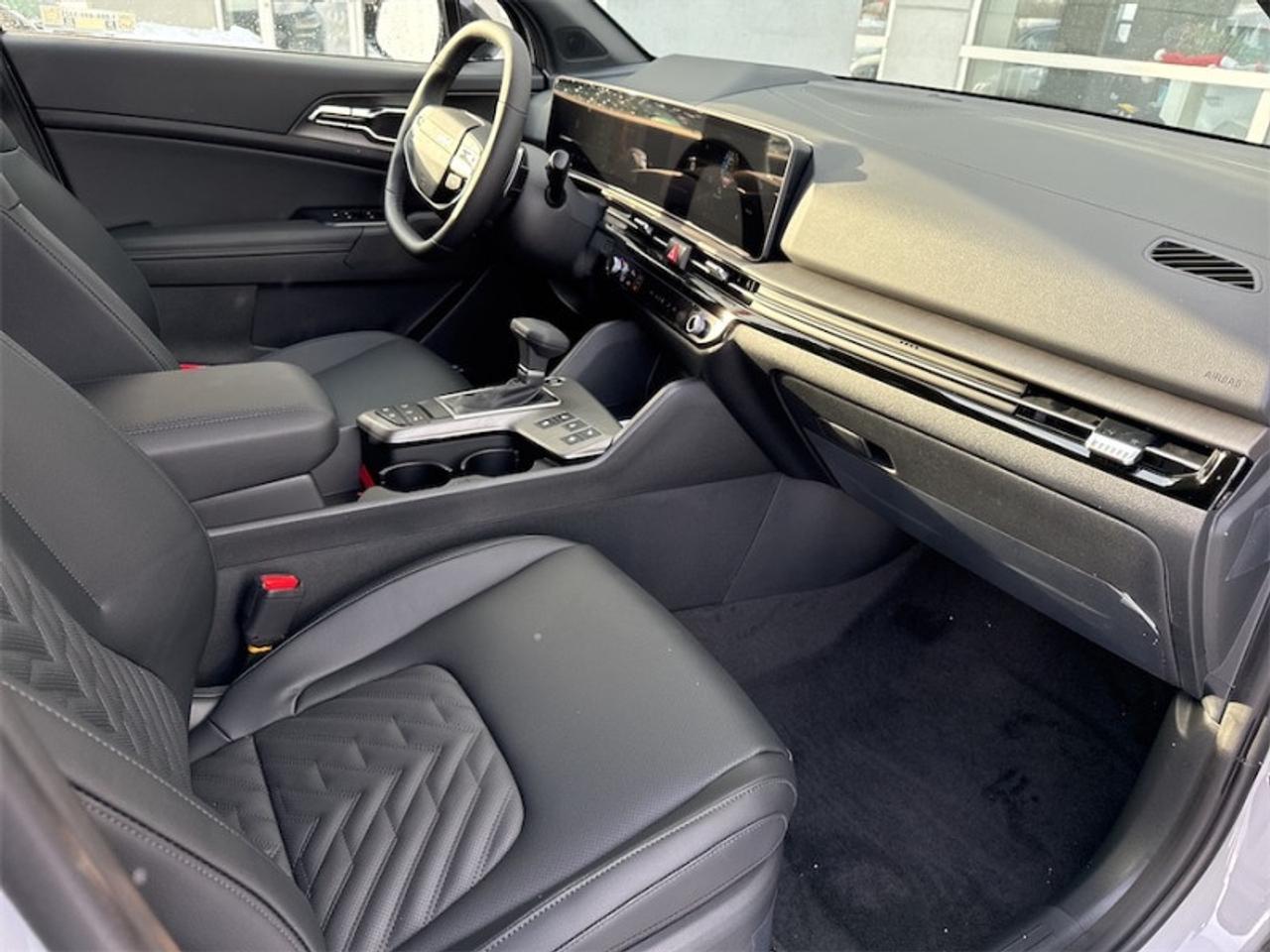 2026 Kia Sportage X-LINE LIMITED  Panoramic Sunroof Photo