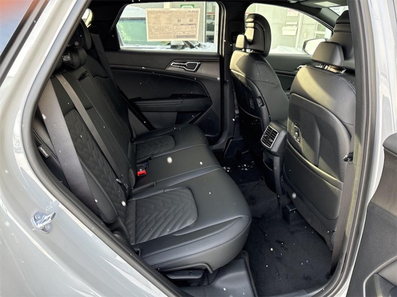 2026 Kia Sportage X-LINE LIMITED  Panoramic Sunroof Photo