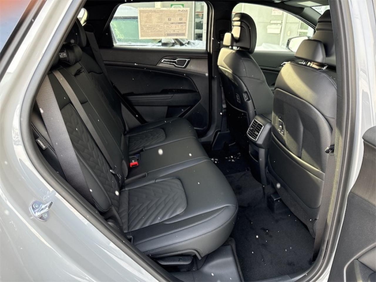 2026 Kia Sportage X-LINE LIMITED  Panoramic Sunroof Photo