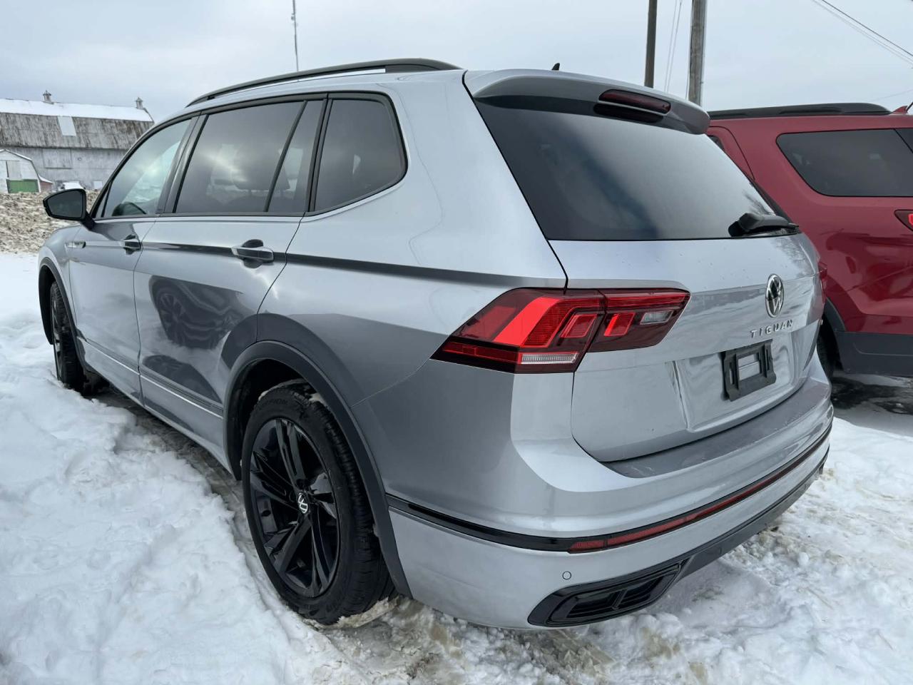 2023 Volkswagen Tiguan Comfortline R-Line Black Edition