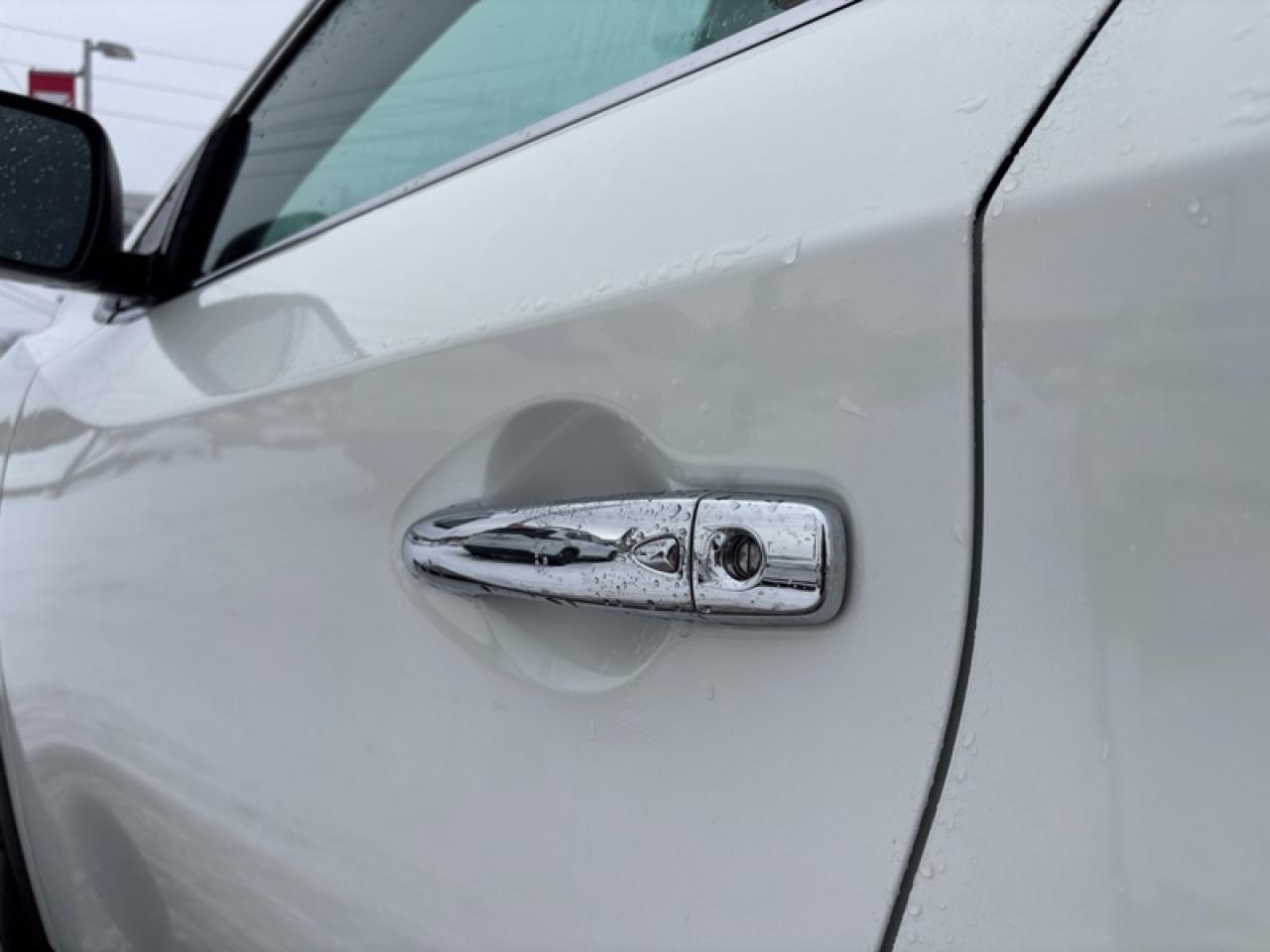 2017 Nissan Murano SL  - Sunroof -  Navigation Photo