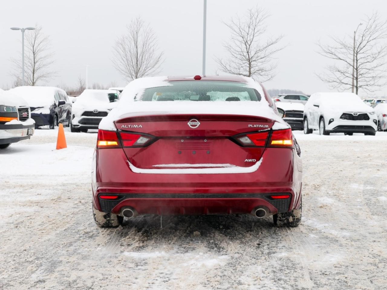 2019 Nissan Altima Platinum  - Sunroof -  Heated Seats - $196 B/W Photo