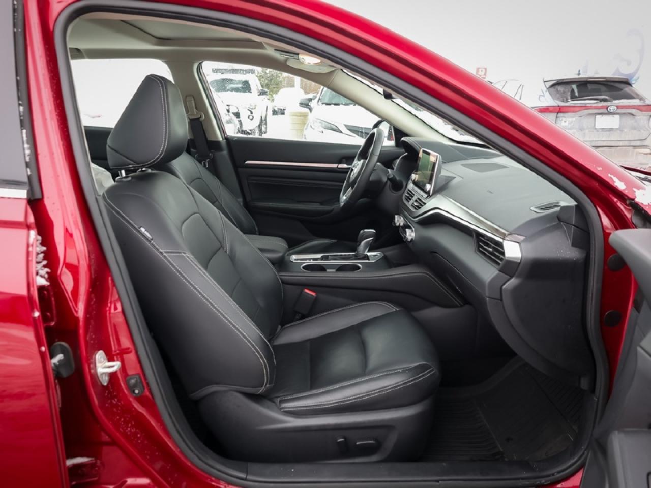 2019 Nissan Altima Platinum  - Sunroof -  Heated Seats - $196 B/W Photo