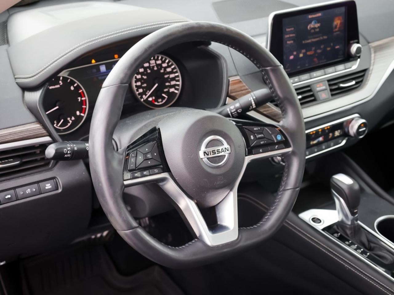 2019 Nissan Altima Platinum  - Sunroof -  Heated Seats - $196 B/W Photo