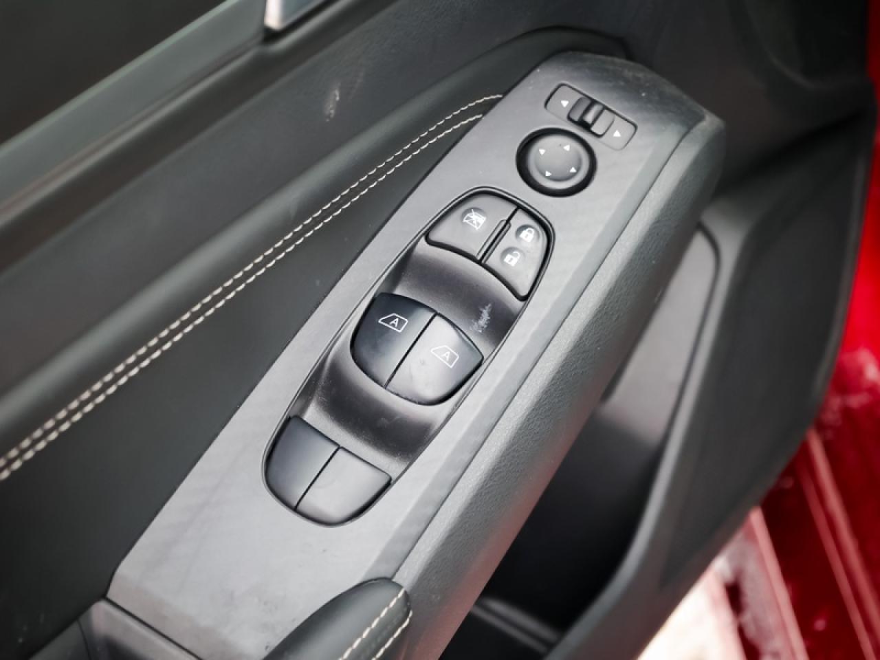 2019 Nissan Altima Platinum  - Sunroof -  Heated Seats - $196 B/W Photo