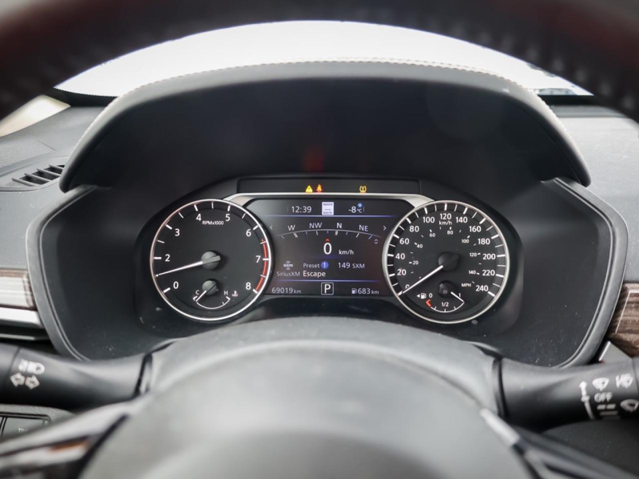 2019 Nissan Altima Platinum  - Sunroof -  Heated Seats - $196 B/W Photo