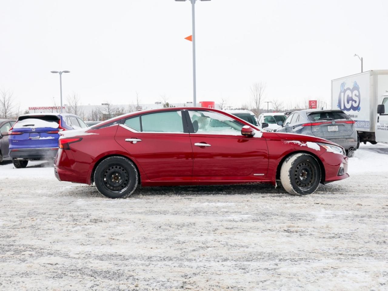 2019 Nissan Altima Platinum  - Sunroof -  Heated Seats - $196 B/W Photo