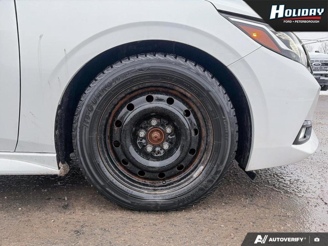 2022 Nissan Sentra SR Photo