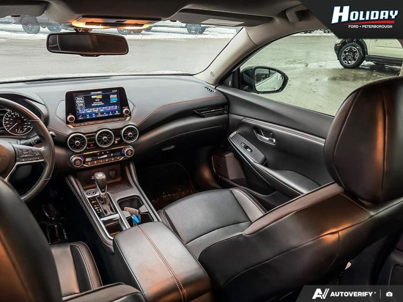 2022 Nissan Sentra SR Photo