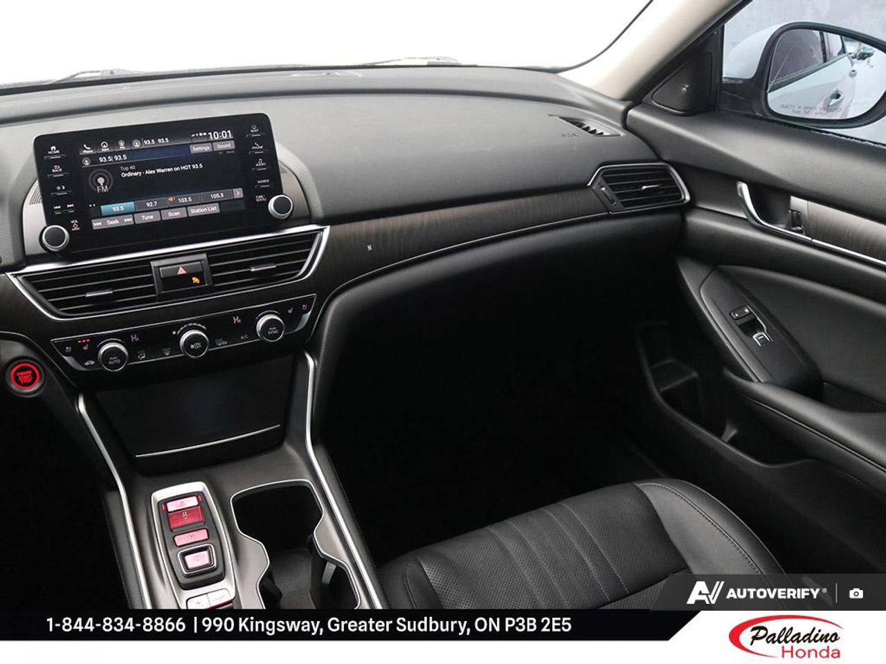 2019 Honda Accord Sedan TOURING 2.0 Photo