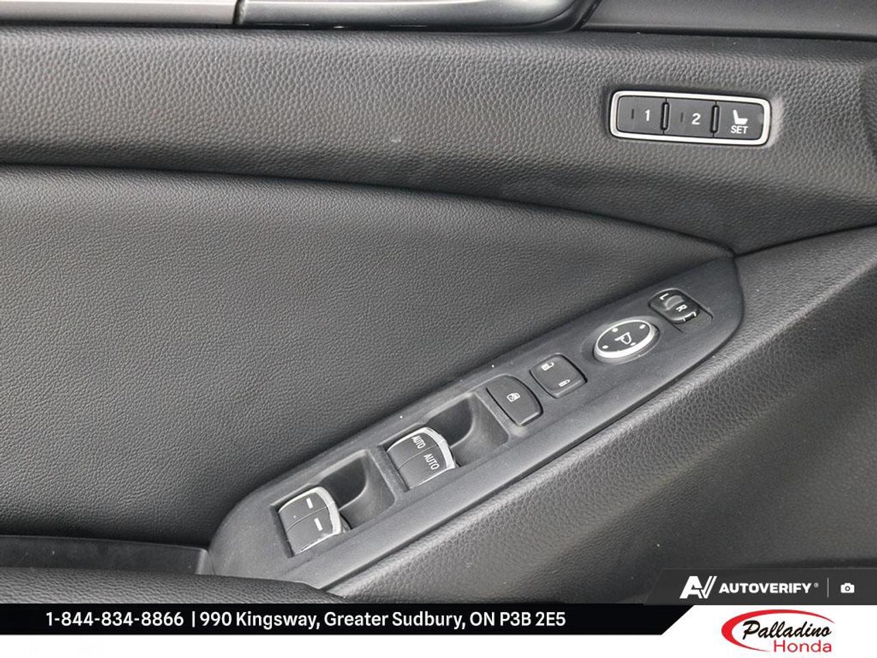 2019 Honda Accord Sedan TOURING 2.0 Photo
