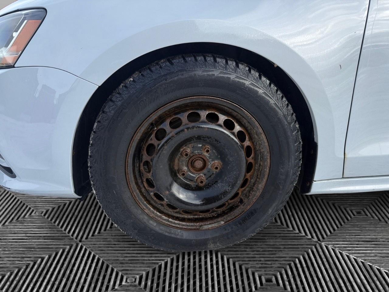 2017 Volkswagen Jetta Sedan 4DR 1.4 TSI AUTO WOLFSBURG EDITION Photo