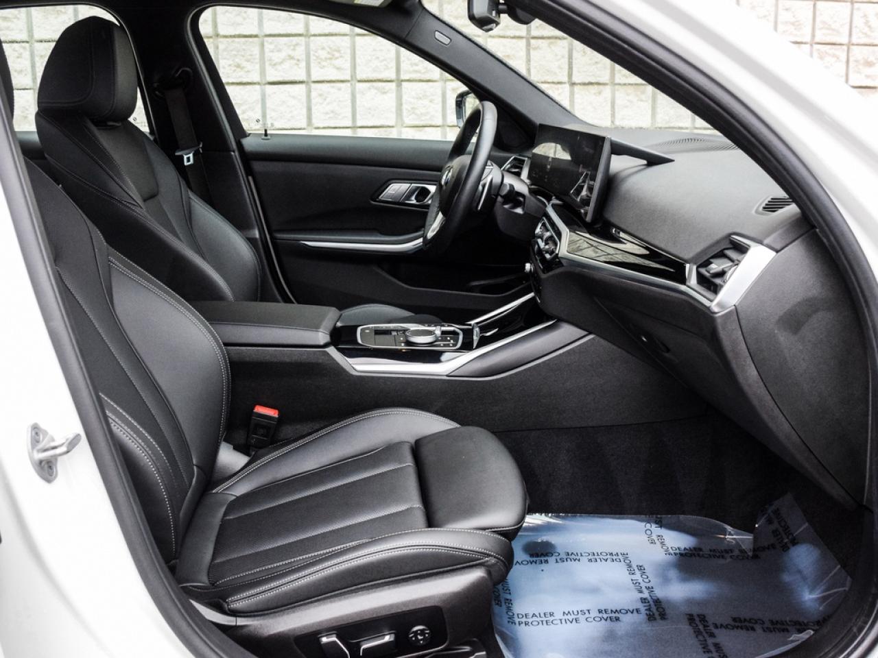 2024 BMW 330 i xDrive Photo