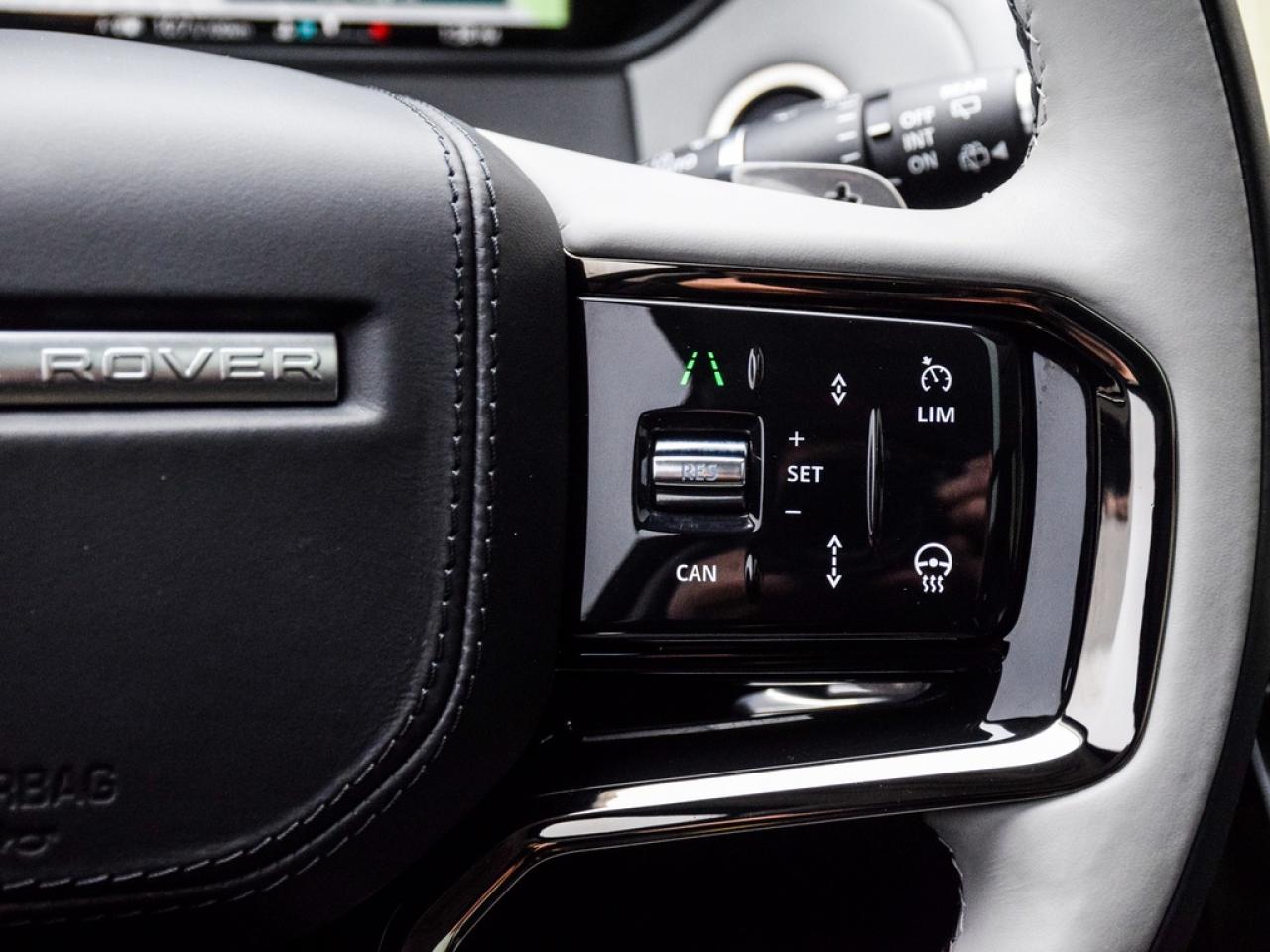 2025 Land Rover Range Rover Velar P250 Dynamic SE Photo