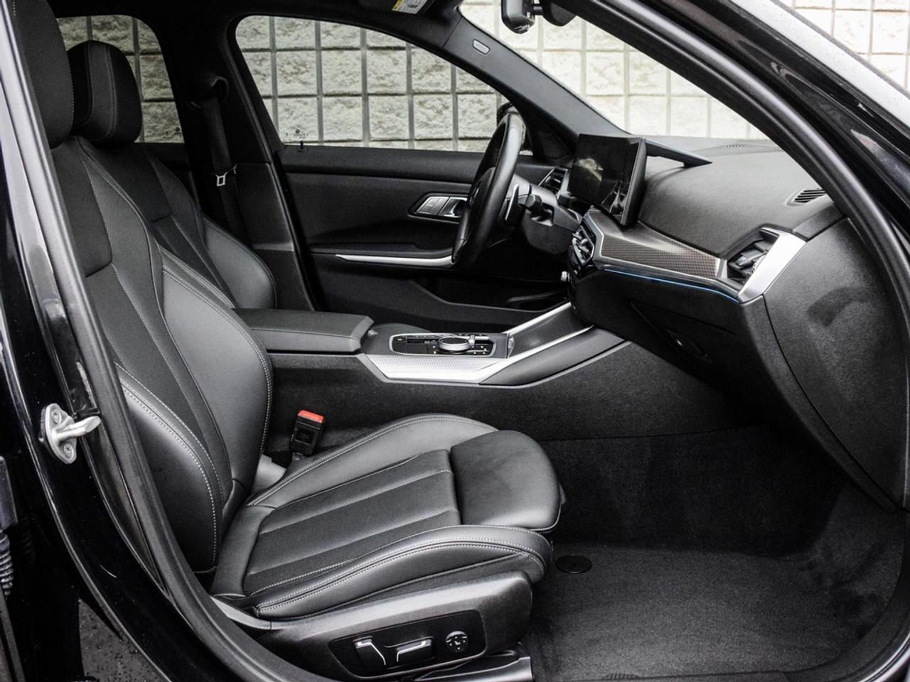 2024 BMW 330 i xDrive Photo
