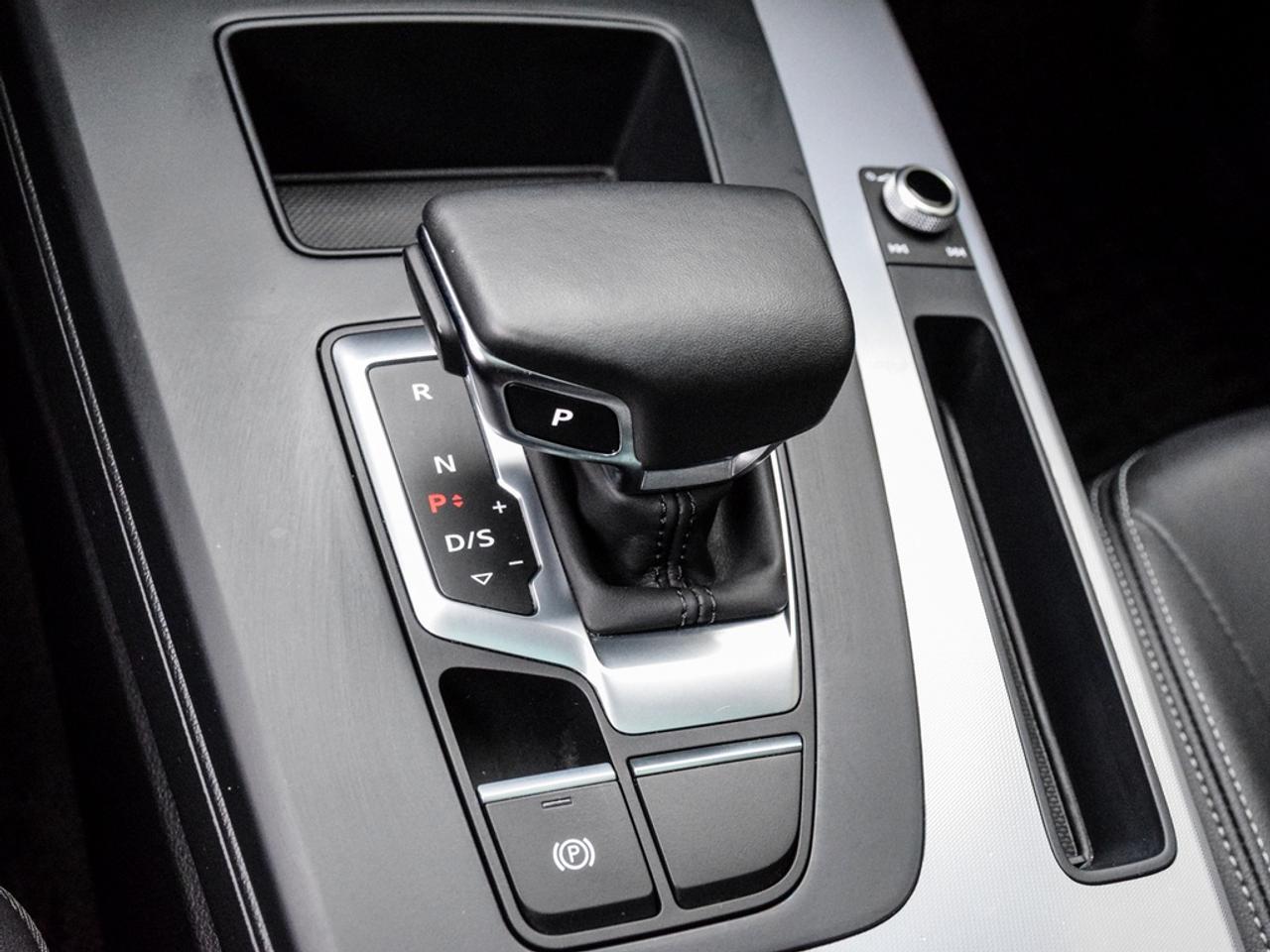 2023 Audi Q5 45 Progressiv Photo