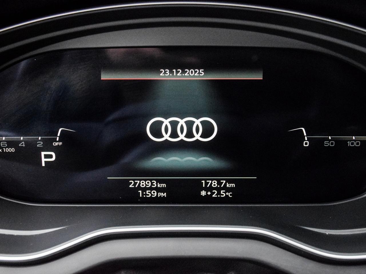 2023 Audi Q5 45 Progressiv Photo