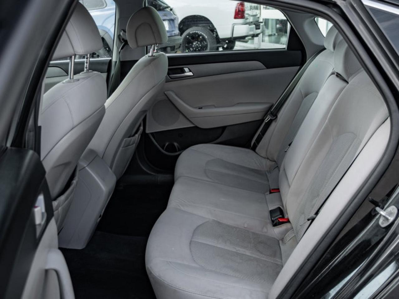 2015 Hyundai Sonata 2.4L GL Photo