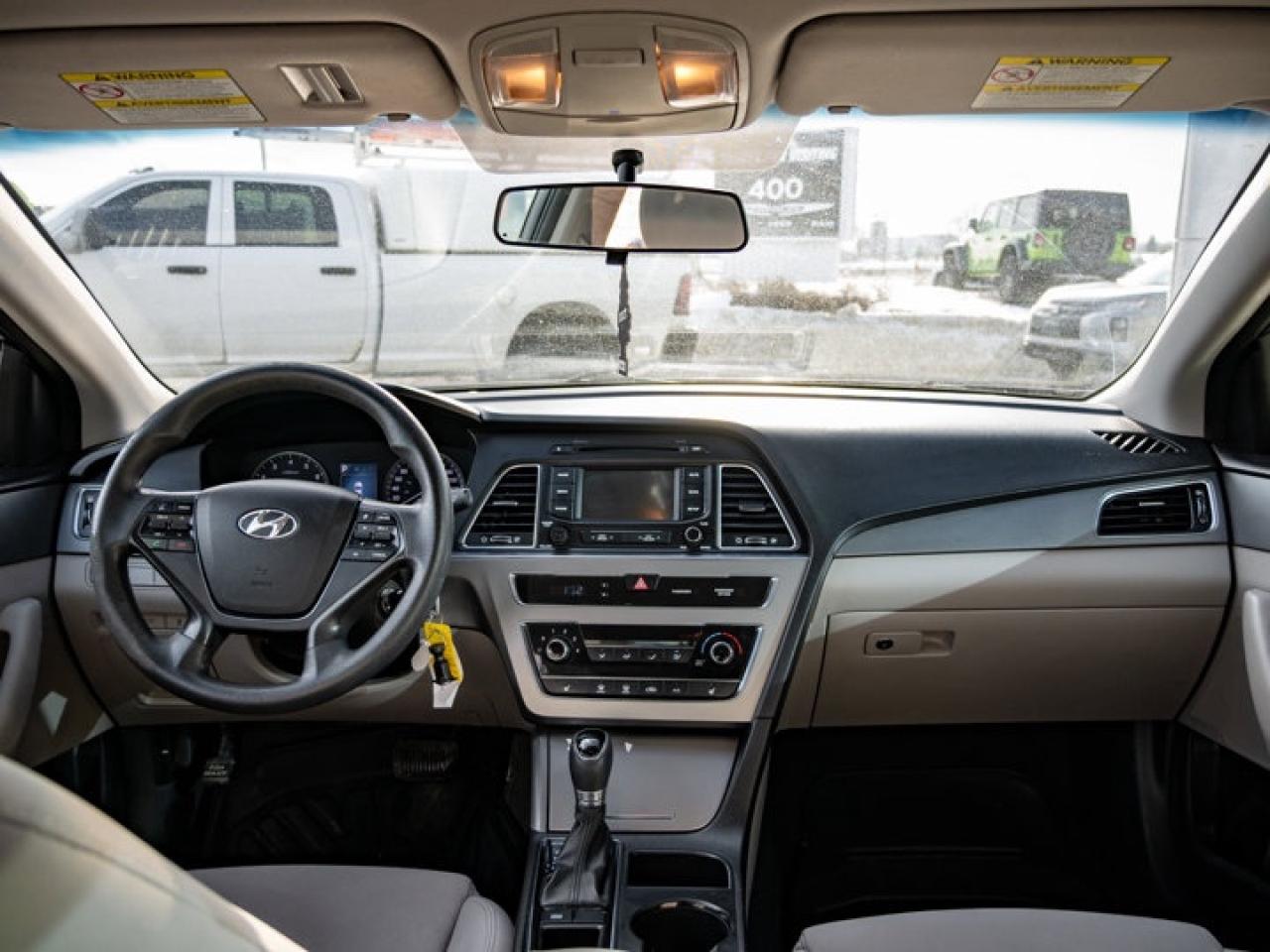 2015 Hyundai Sonata 2.4L GL Photo