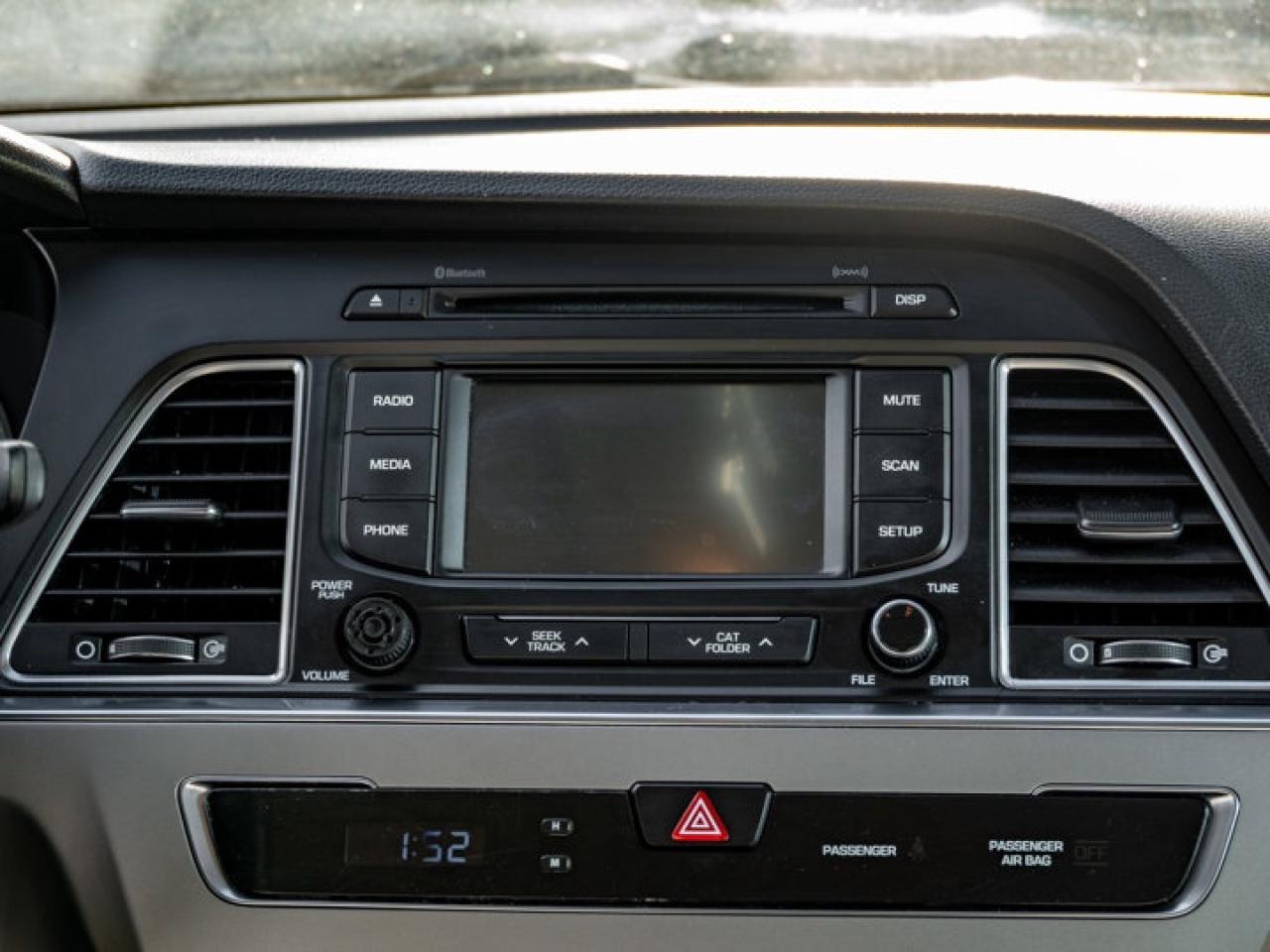 2015 Hyundai Sonata 2.4L GL Photo